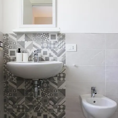 Regenzio Guest house